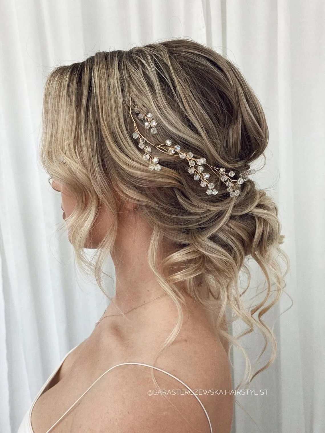 Bridal hair accessories