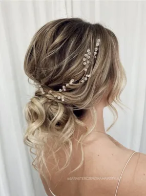 Bridal hair accessories