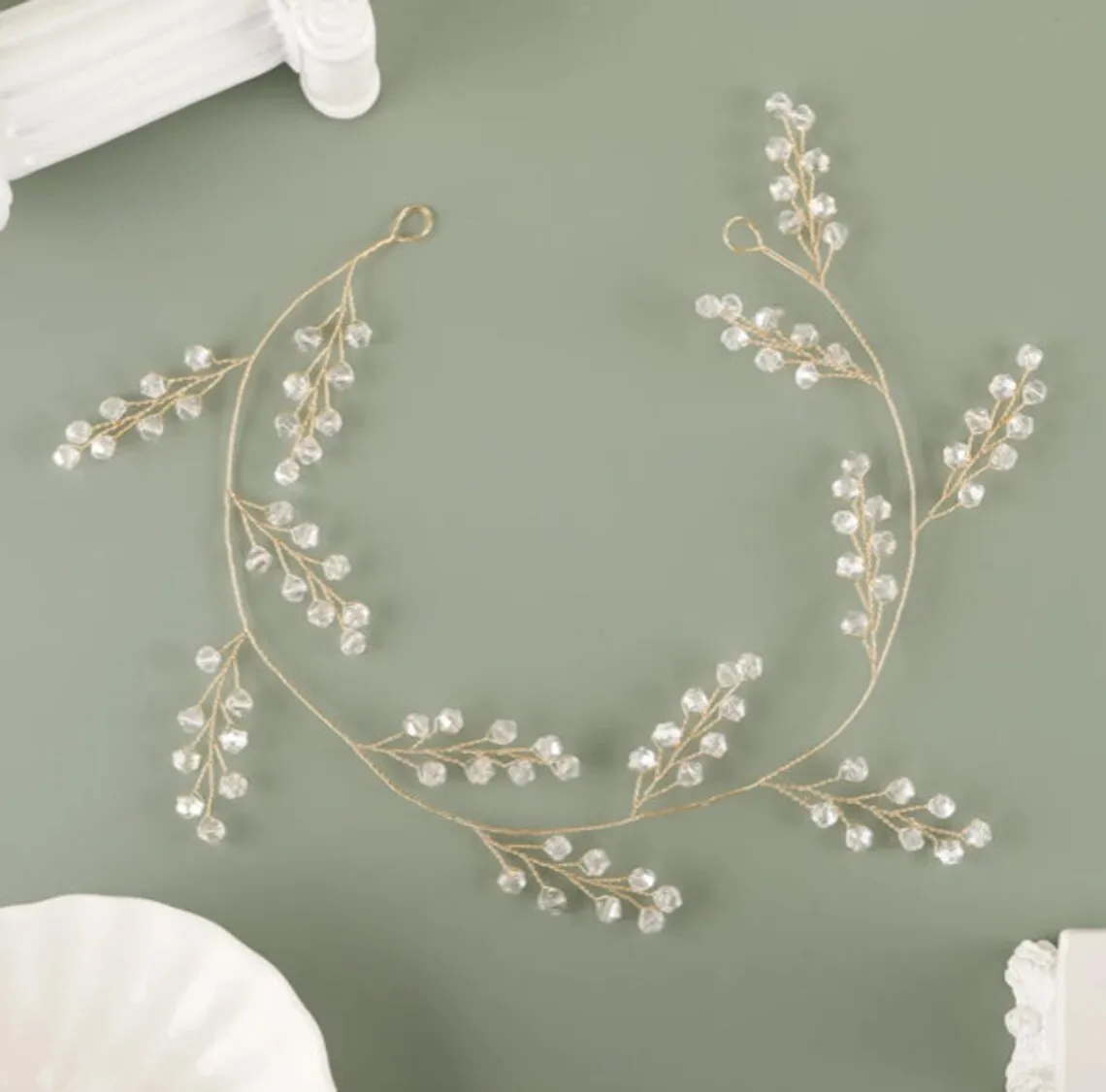 Bridal hair accessories