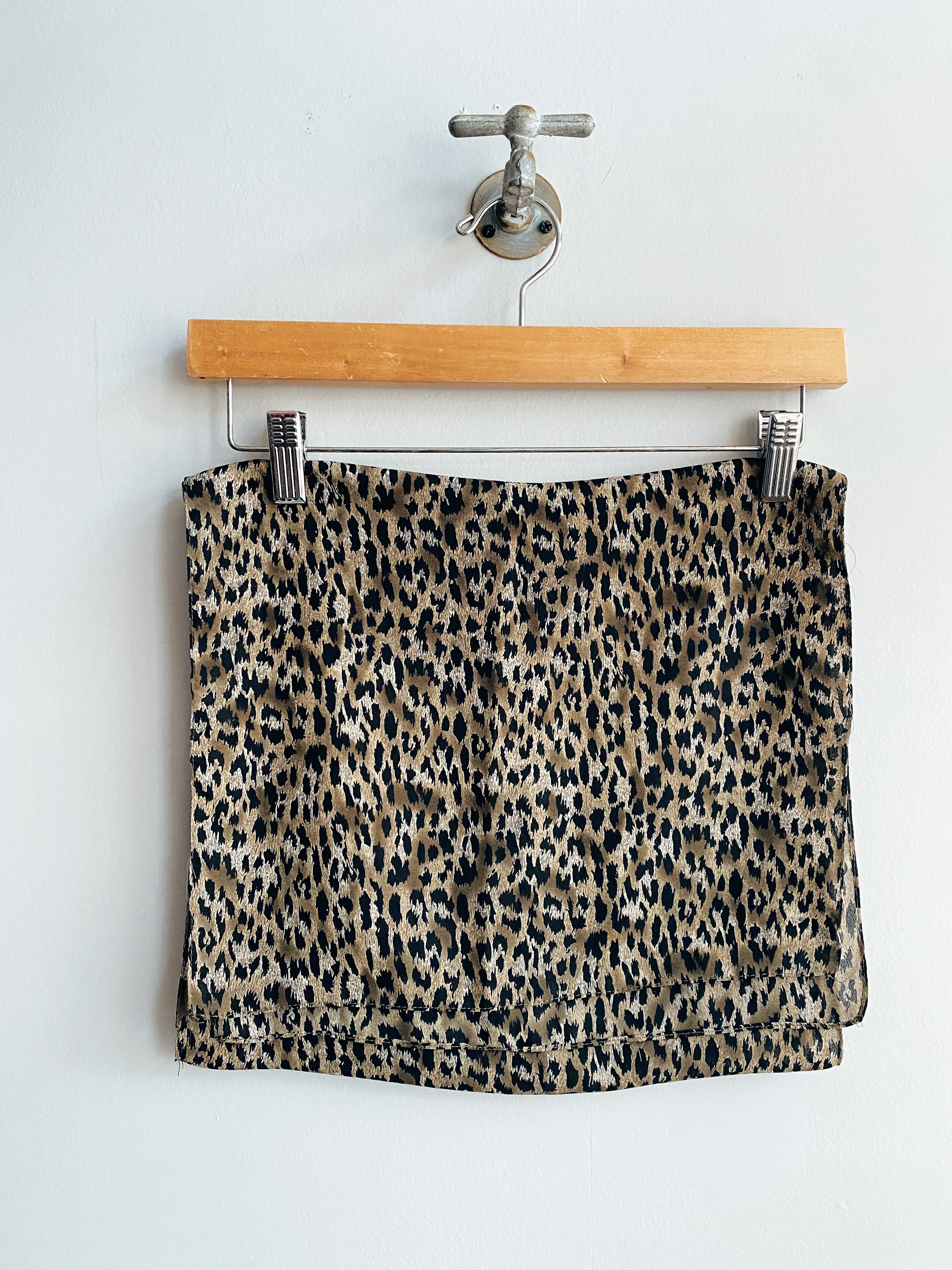 Nellie Scarf